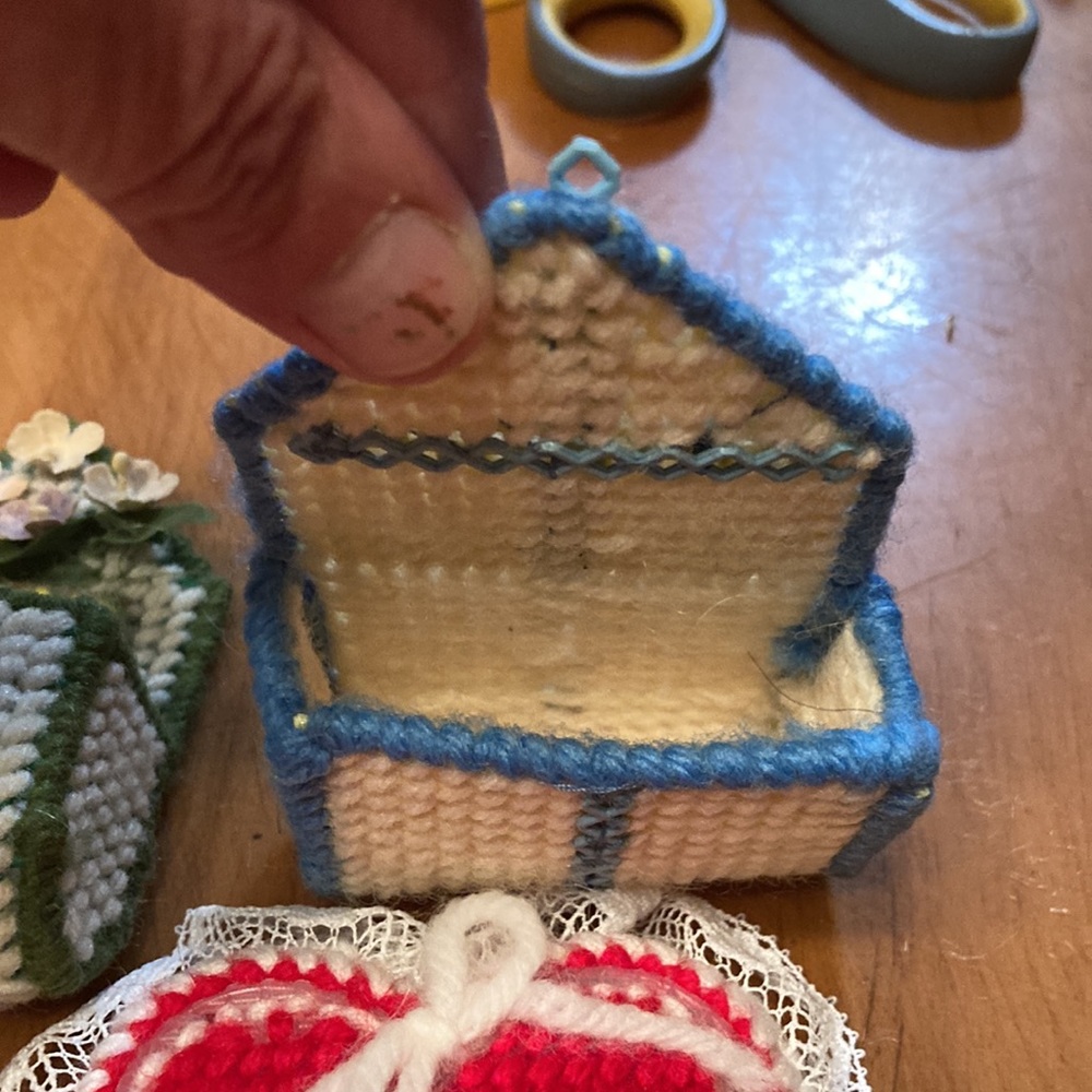 LOY vintage handmade magnets and match holders - Picture 8 of 11